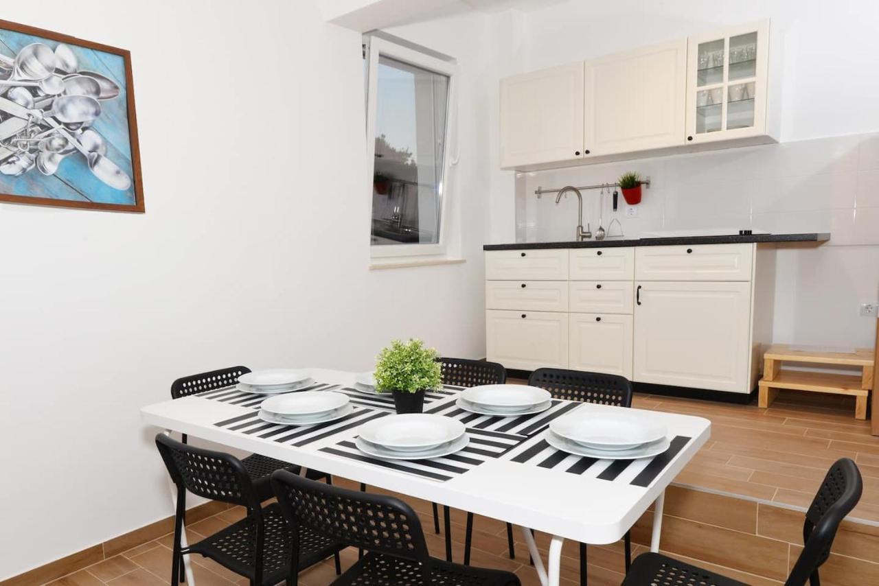 Apartment Avada Новалья Экстерьер фото