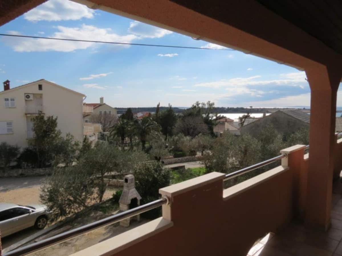 Apartment Avada Новалья Экстерьер фото