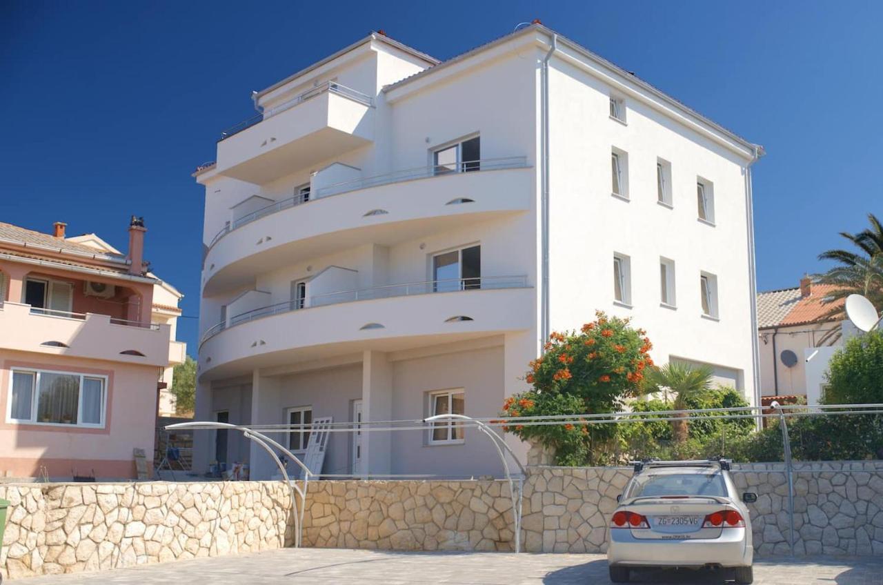 Apartment Avada Новалья Экстерьер фото